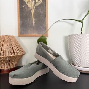 Toms Women's Casual Slip-On Shoes - Green